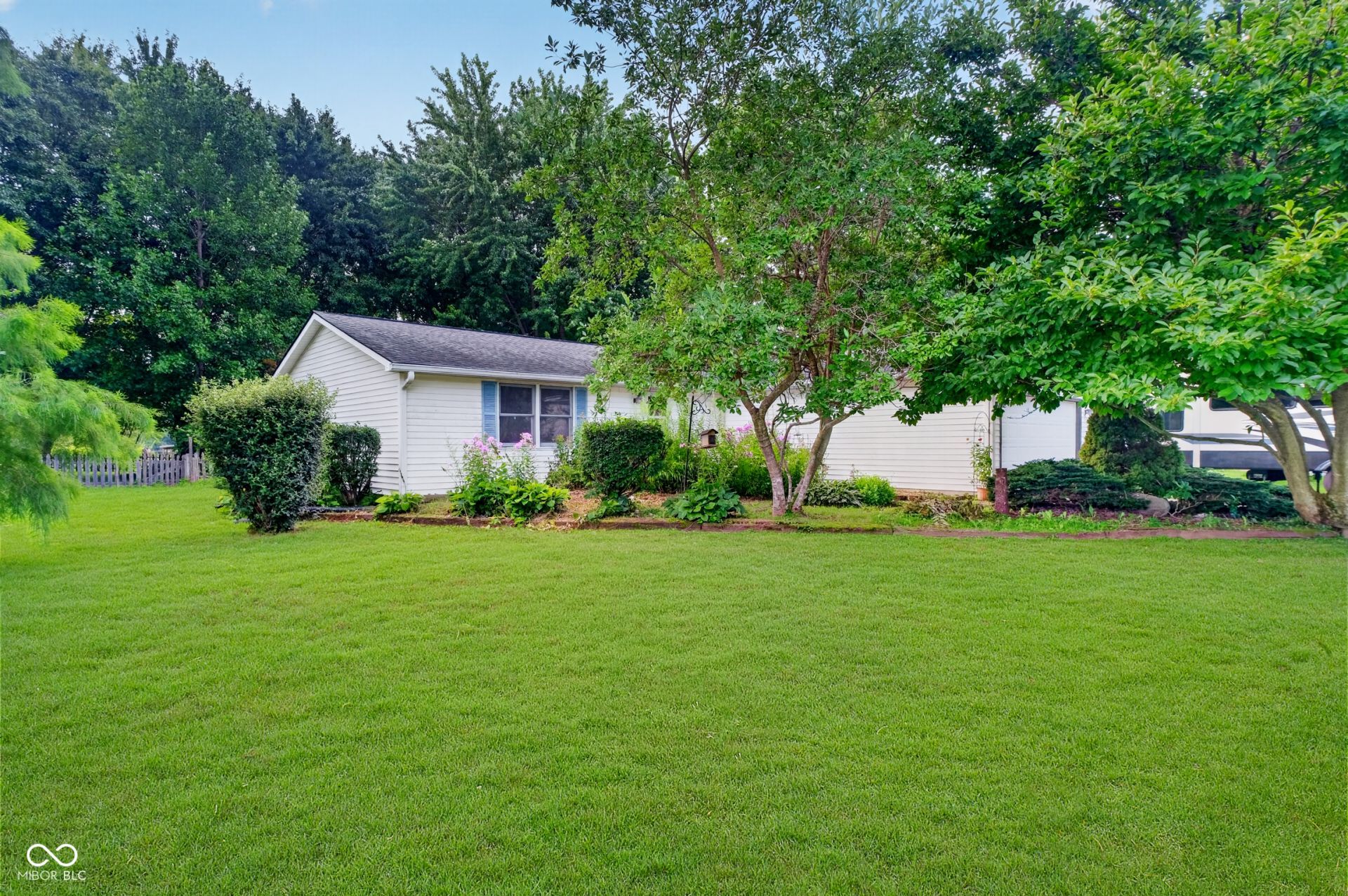2885 W Pear Tree Lane, Crawfordsville, IN 47933 Main Photo