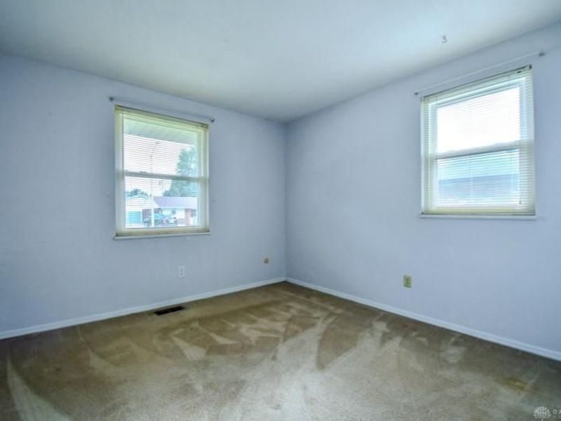 7882 Sebring Drive, Huber Heights, OH 45424 Photo 13