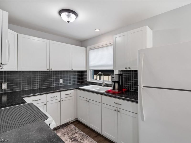 2557 9th Street, Cuyahoga Falls, OH 44221 Photo 10