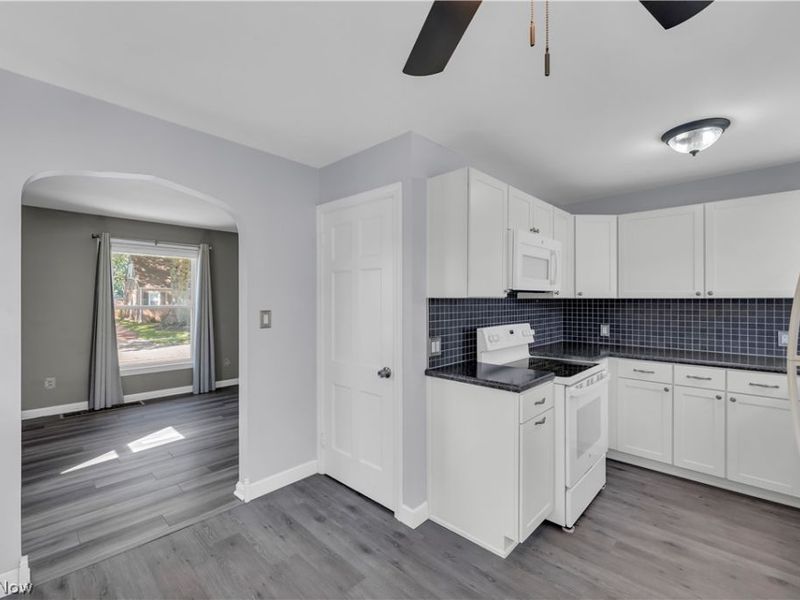 2557 9th Street, Cuyahoga Falls, OH 44221 Photo 11