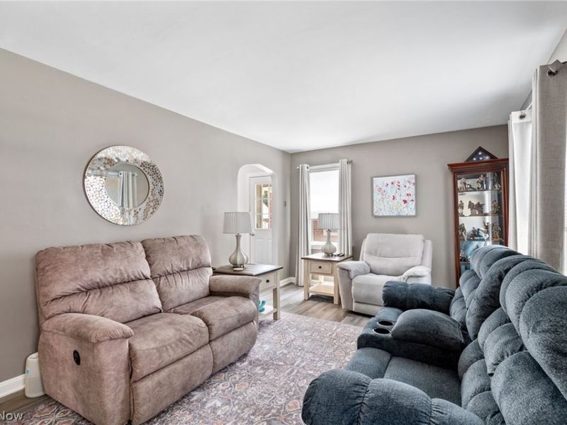 2557 9th Street, Cuyahoga Falls, OH 44221 Photo 5