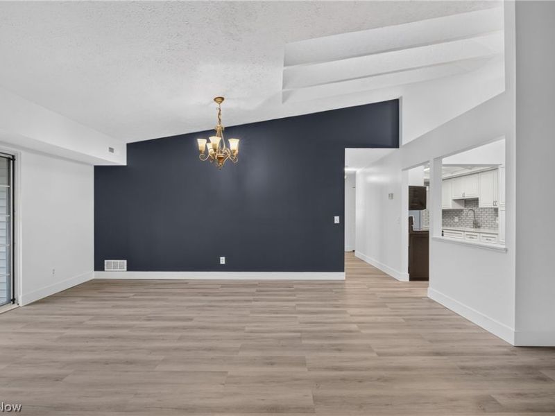 2999 S Bay Drive, Unit F-5, Westlake, OH 44145 Photo 12