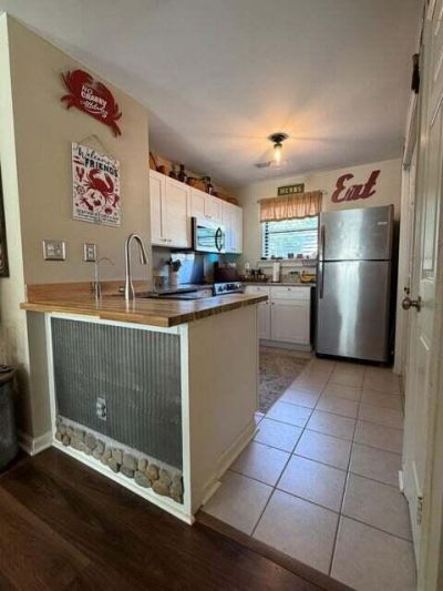 923 E Estates Boulevard Photo 16