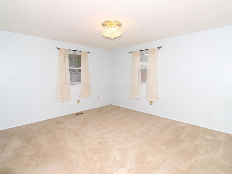 3700 Santiago Drive , Westerville, OH 43081 Photo 17
