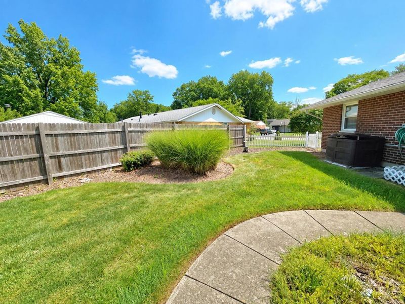 3700 Santiago Drive , Westerville, OH 43081 Photo 32