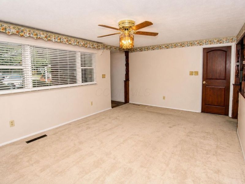 3700 Santiago Drive , Westerville, OH 43081 Photo 8