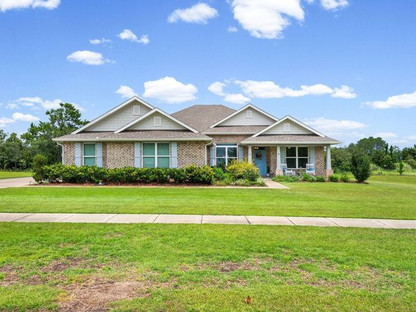 64 Hollow Log Lane, Freeport, FL 32439