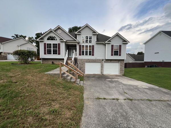 7598 Pfizer Drive, Ooltewah, TN 37363