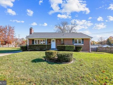 5201 MONTGOMERY STREET, SPRINGFIELD, VA 22151