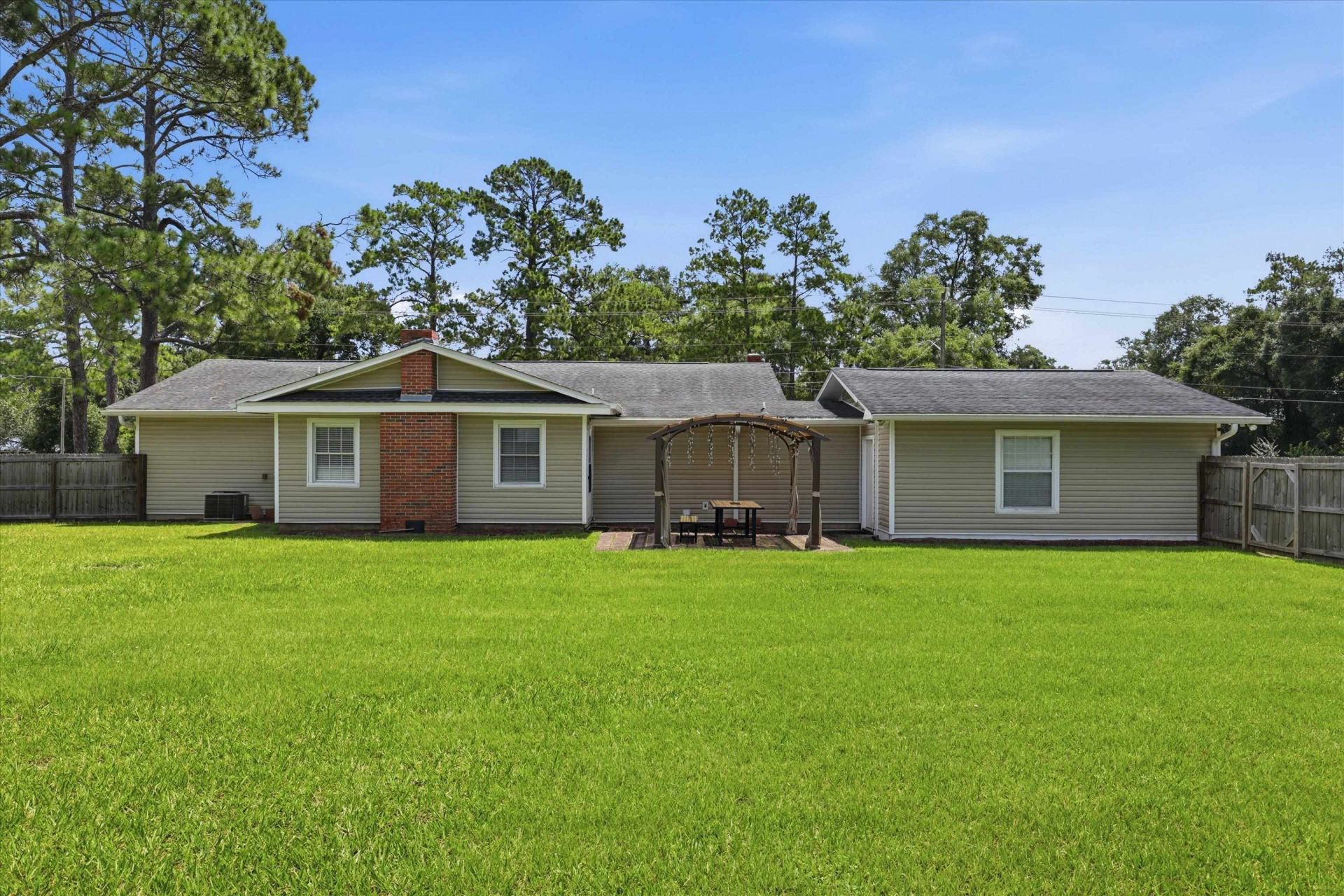 848 Pat Thomas Parkway, Quincy, FL 32351 Photo