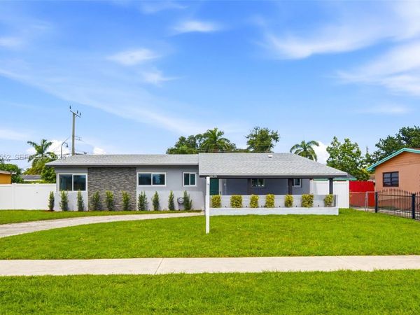 18120 NW 16th Ave , Miami Gardens, FL 33169