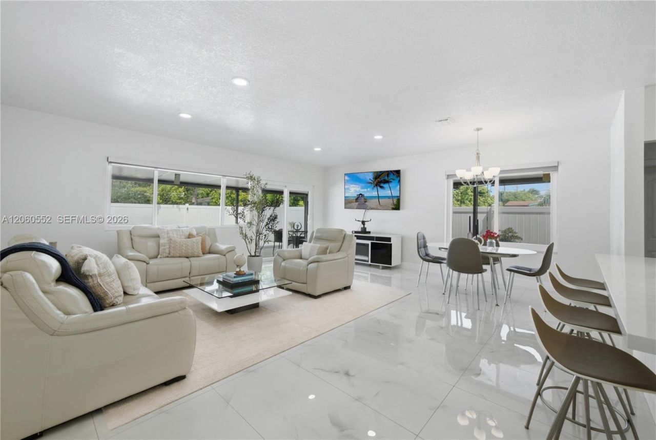 18120 NW 16th Ave, Miami Gardens, FL 33169 Photo