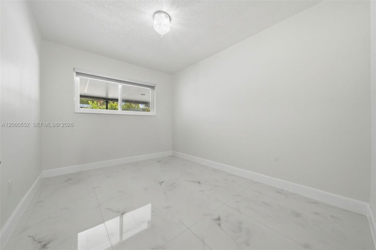 18120 NW 16th Ave, Miami Gardens, FL 33169 Photo