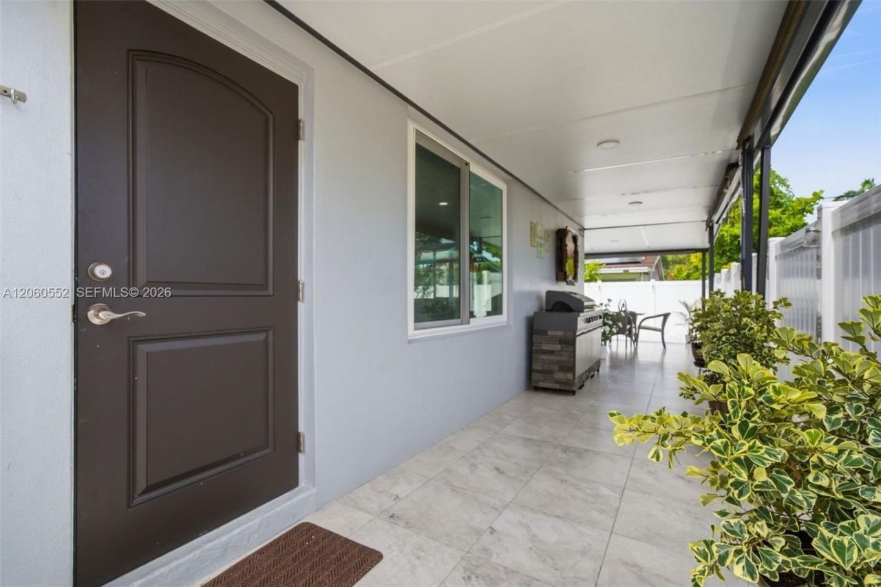 18120 NW 16th Ave, Miami Gardens, FL 33169 Photo