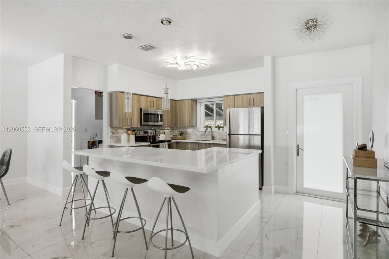 18120 NW 16th Ave, Miami Gardens, FL 33169 Photo