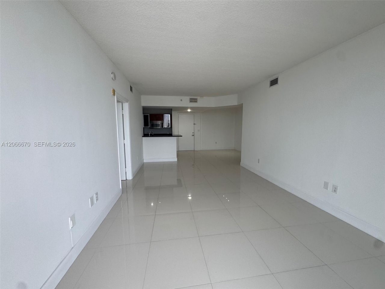 18800 NE 29 Av, Unit 1005, Aventura, FL 33180 Photo