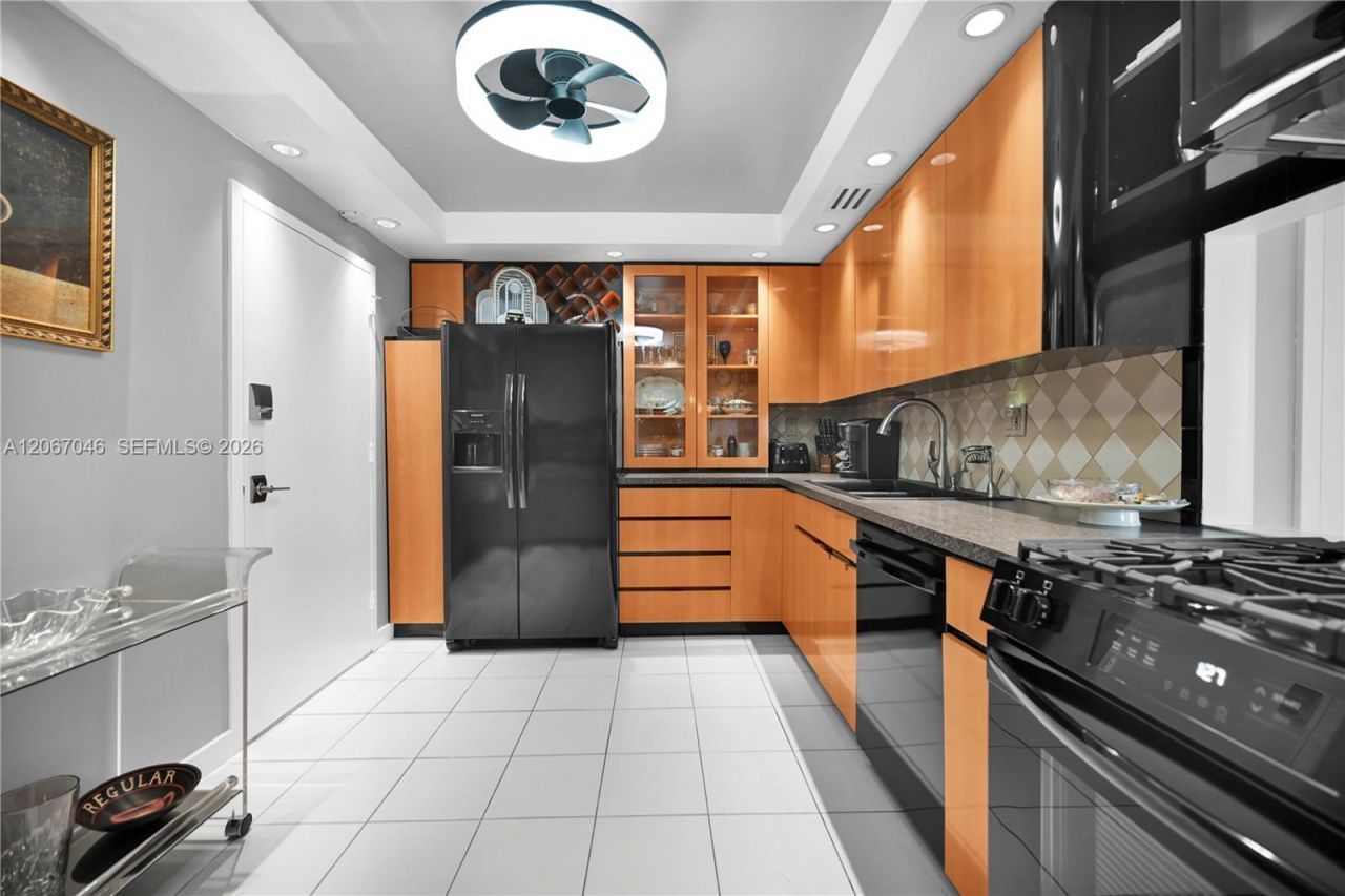 2030 S Ocean Dr , Unit 2027, Hallandale Beach, FL 33009 Photo