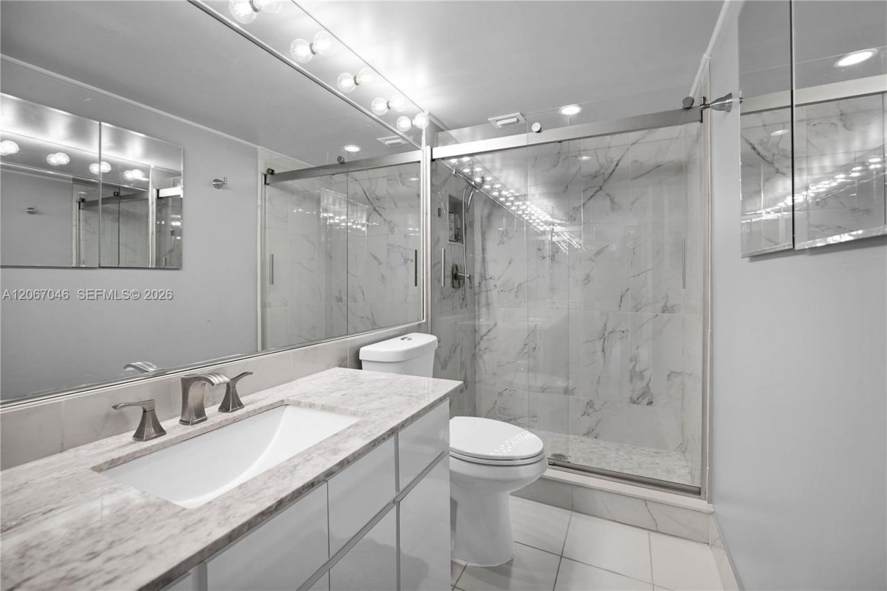 2030 S Ocean Dr , Unit 2027, Hallandale Beach, FL 33009 Photo