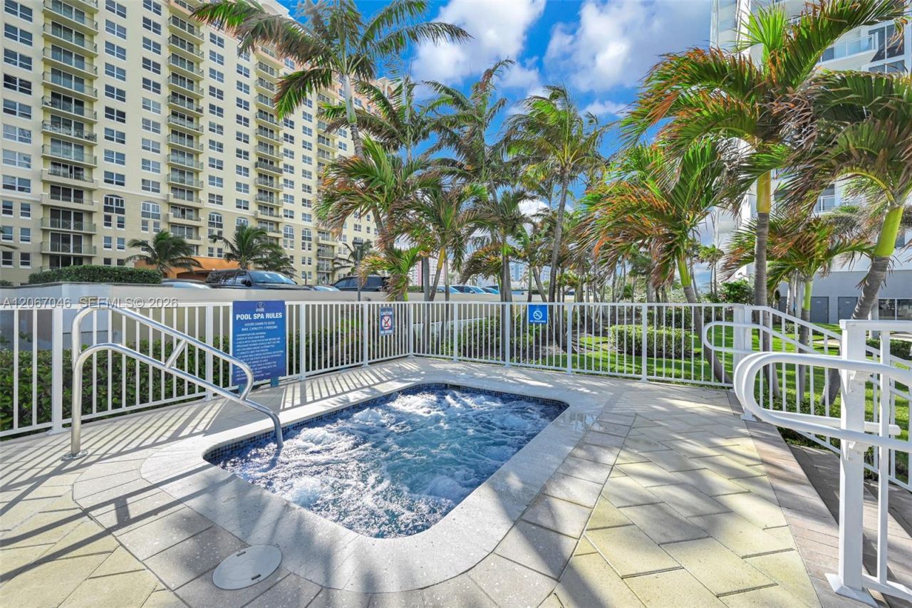 2030 S Ocean Dr , Unit 2027, Hallandale Beach, FL 33009 Photo