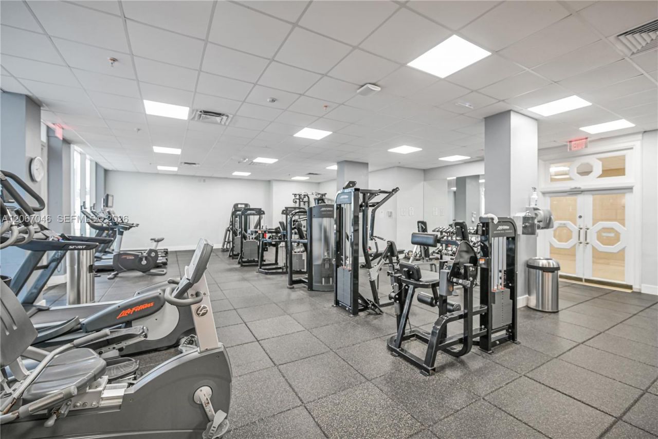 2030 S Ocean Dr , Unit 2027, Hallandale Beach, FL 33009 Photo