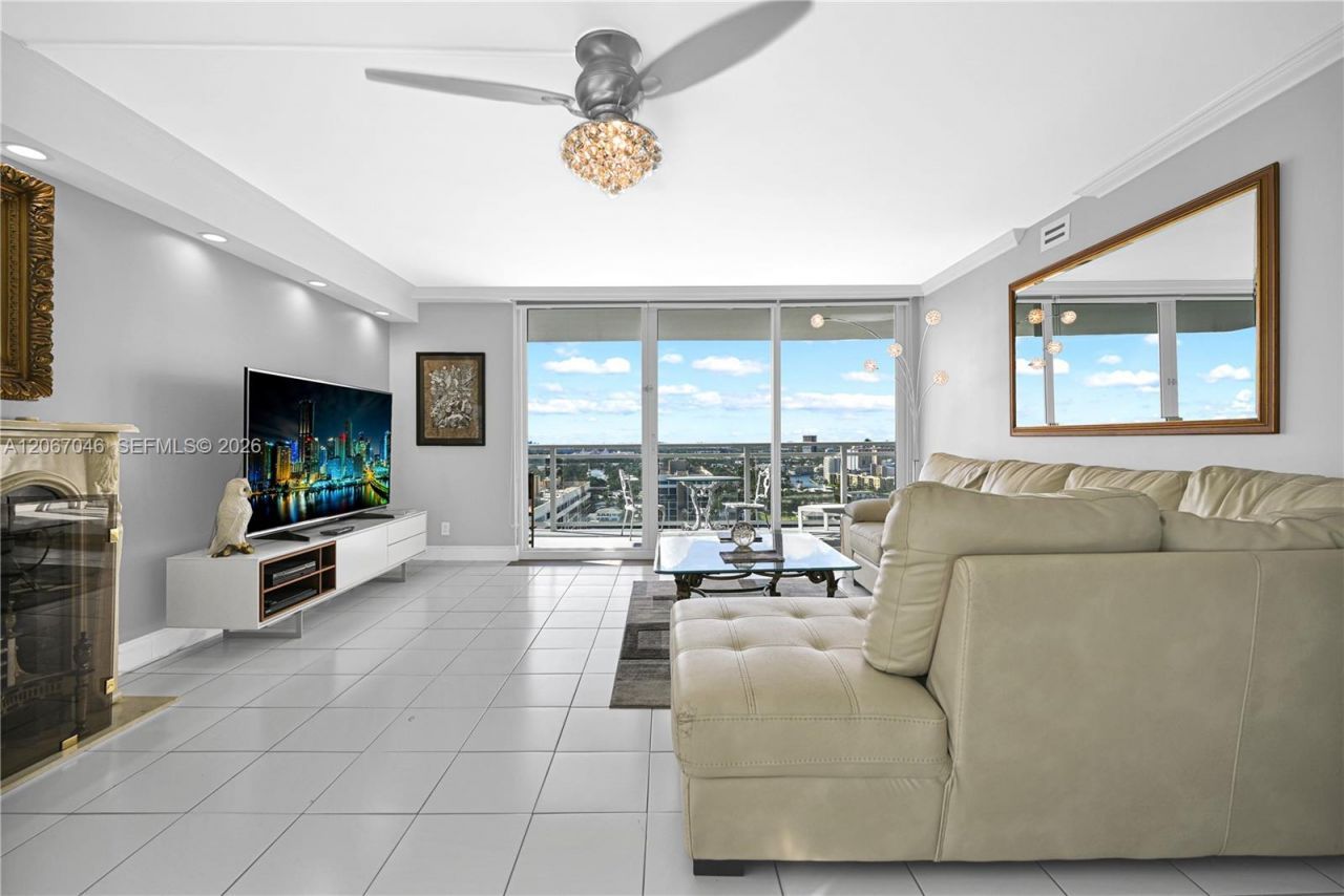 2030 S Ocean Dr , Unit 2027, Hallandale Beach, FL 33009 Photo