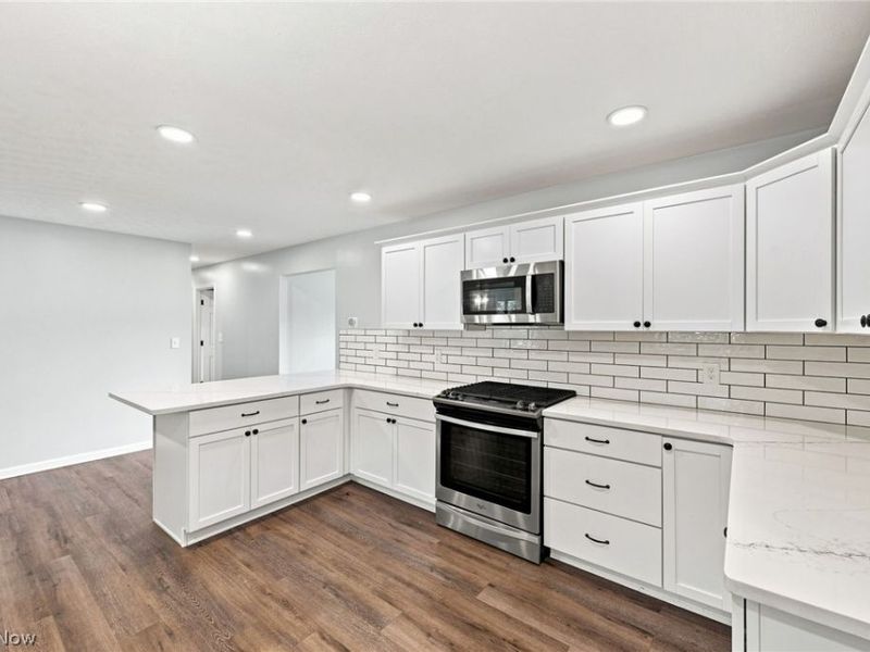 38444 Otten Road, North Ridgeville, OH 44039 Photo 6