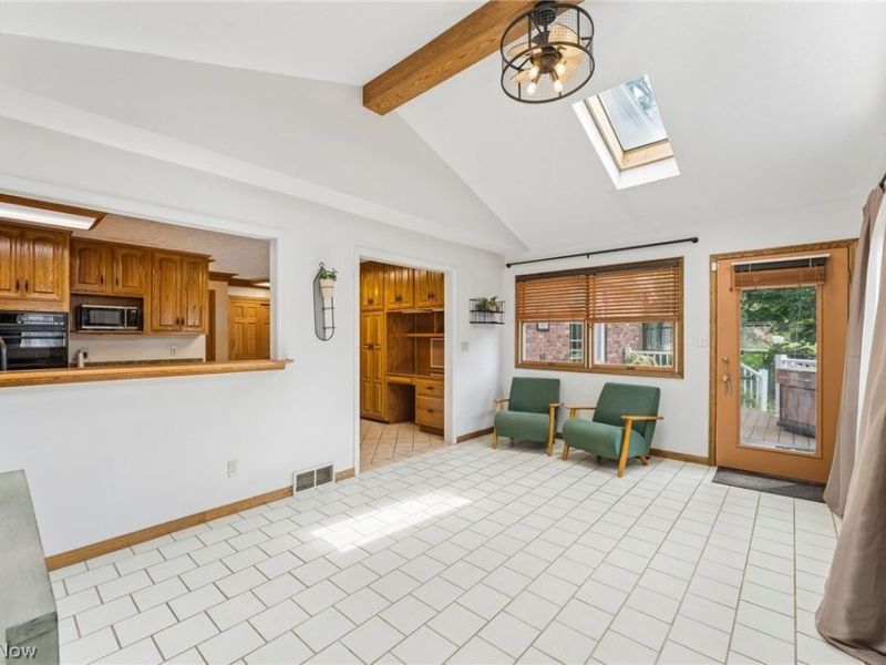 157 Bierce Street, Tallmadge, OH 44278 Photo 11