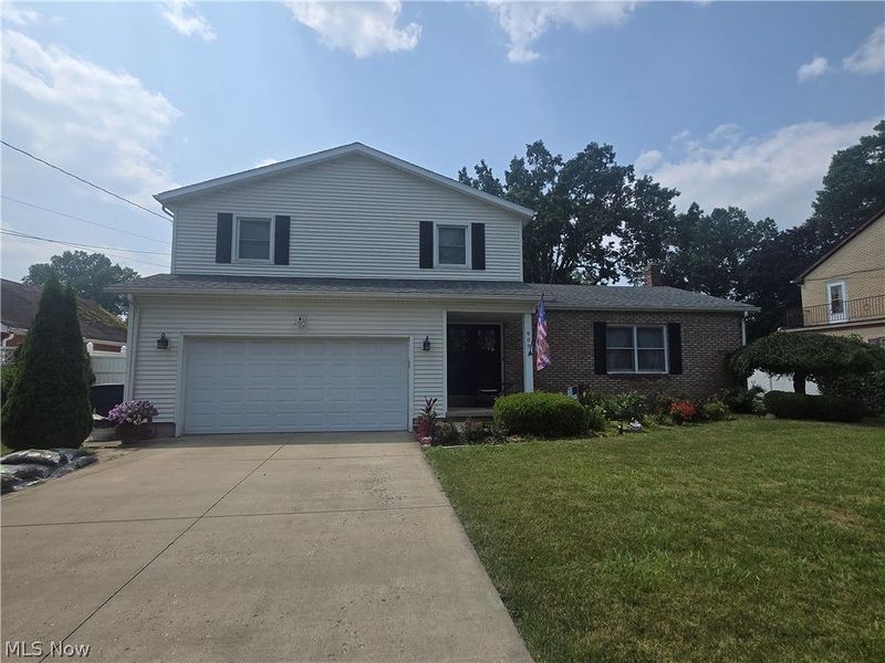 909 NE Willard Avenue NE, Warren, OH 44483 Photo 1