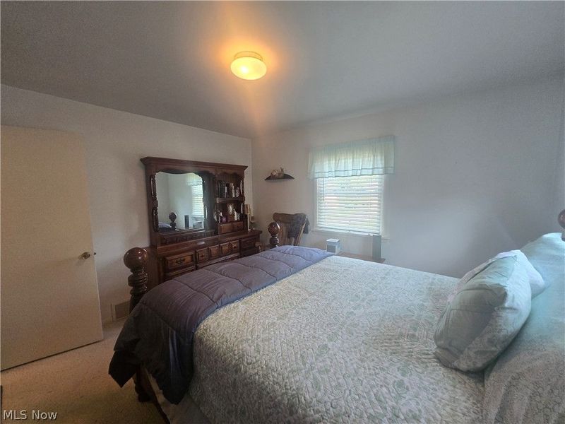 909 NE Willard Avenue NE, Warren, OH 44483 Photo 18