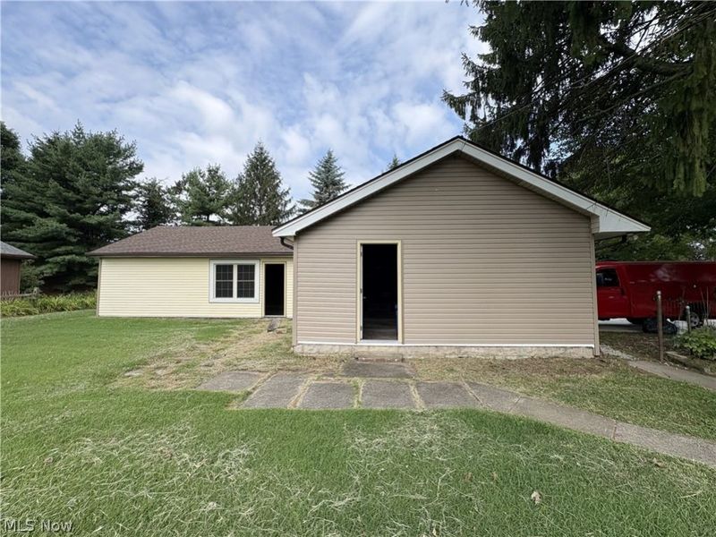 8580 Webster Road, Strongsville, OH 44136 Photo 25