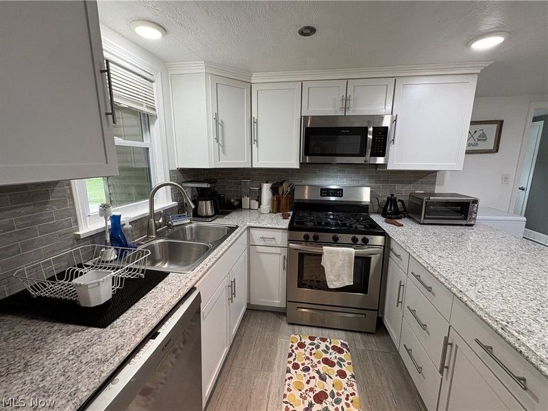 8580 Webster Road, Strongsville, OH 44136 Photo 5