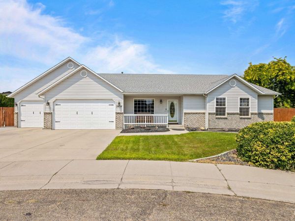 3408 Saraset Cir, Caldwell, ID 83605