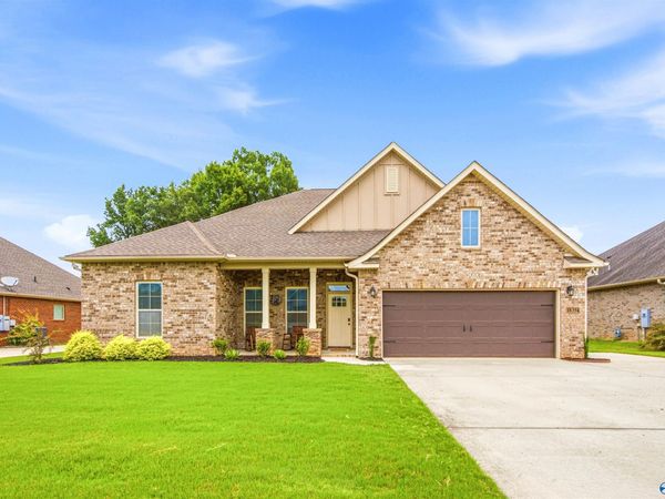 18394 Red Tail Street, Athens, AL 35613