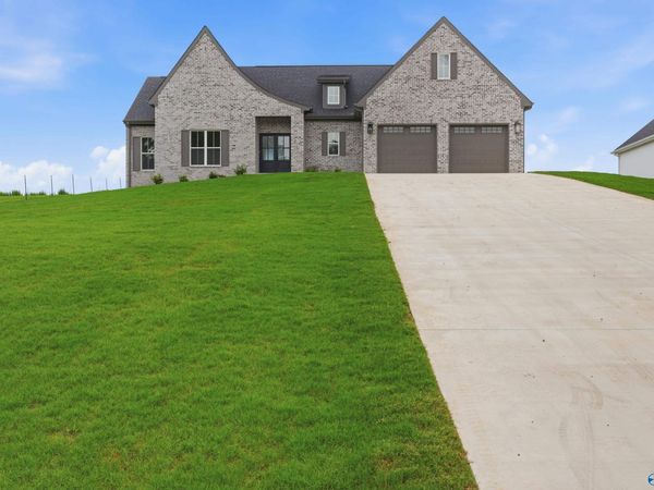 1566 County Road 413, Killen, AL 35645