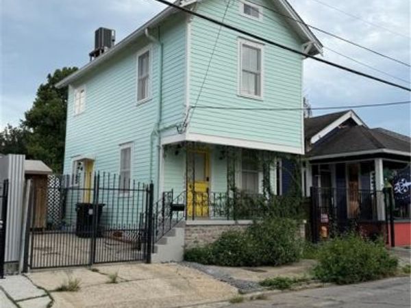 3948 CONSTANCE STREET Street , New Orleans, LA 70115