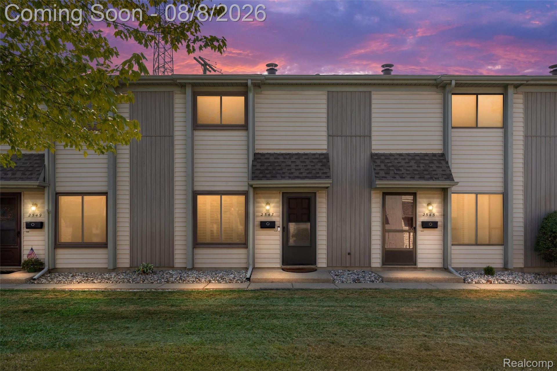 2547 Samoset Road, Royal Oak, Mi 48073 Main Photo