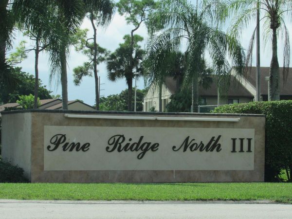 706 Sunny Pine Way, Unit G1, Greenacres, FL 33415