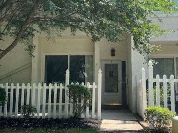 113 MONTROSE AVENUE, BRYN MAWR, PA 19010
