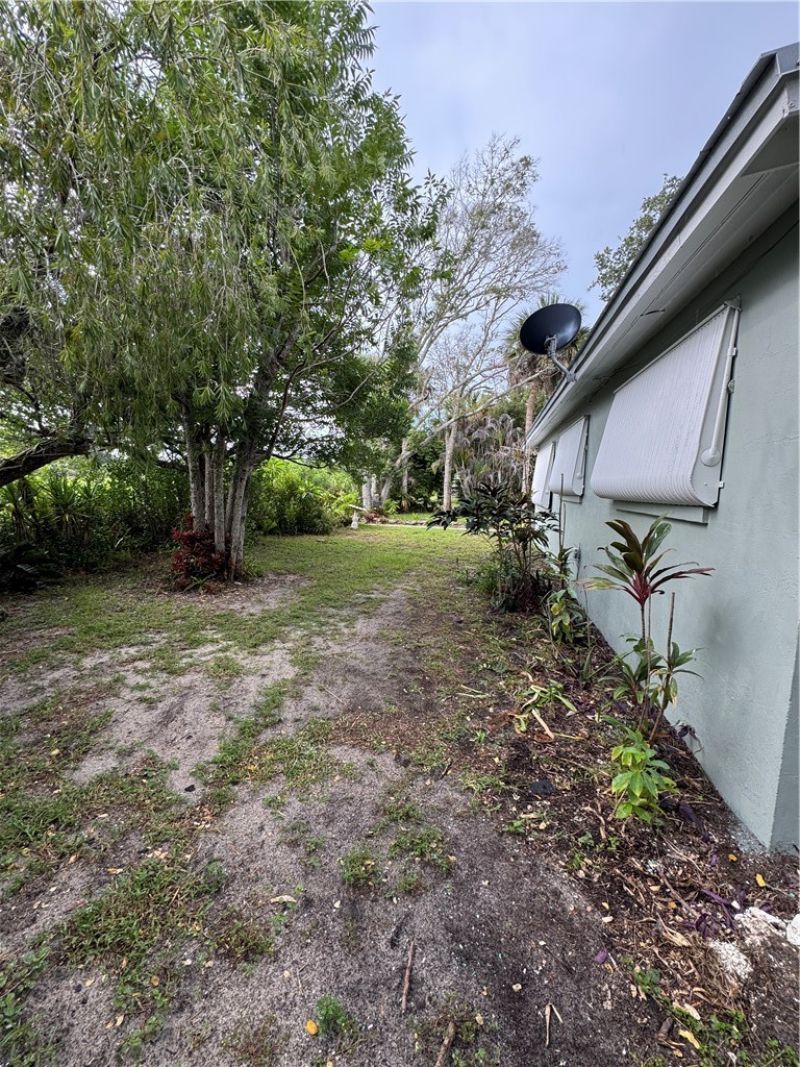 1302 14th Place, Vero Beach, FL 32960 Photo