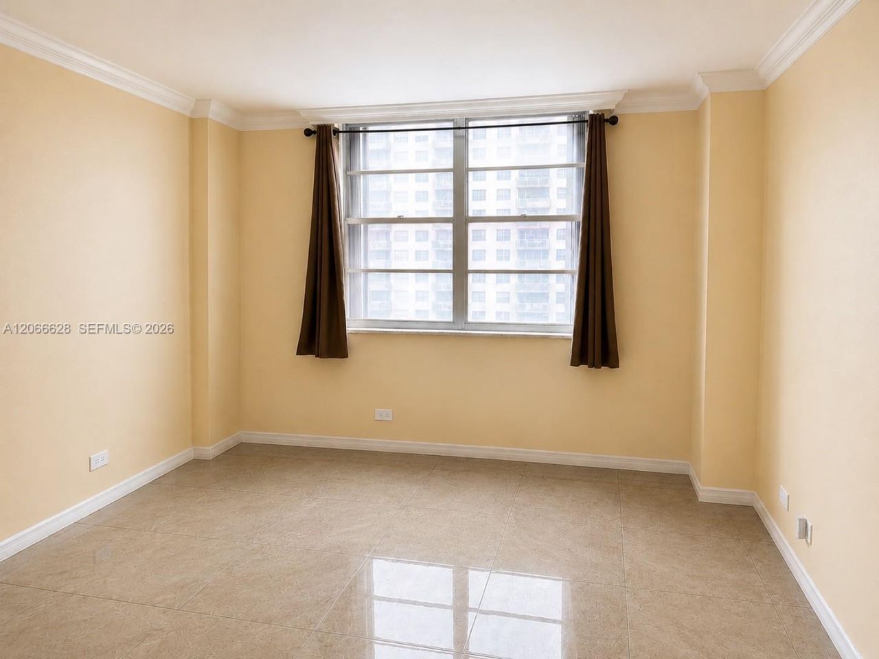 251 174th St , Unit 706, Sunny Isles Beach, FL 33160 Photo