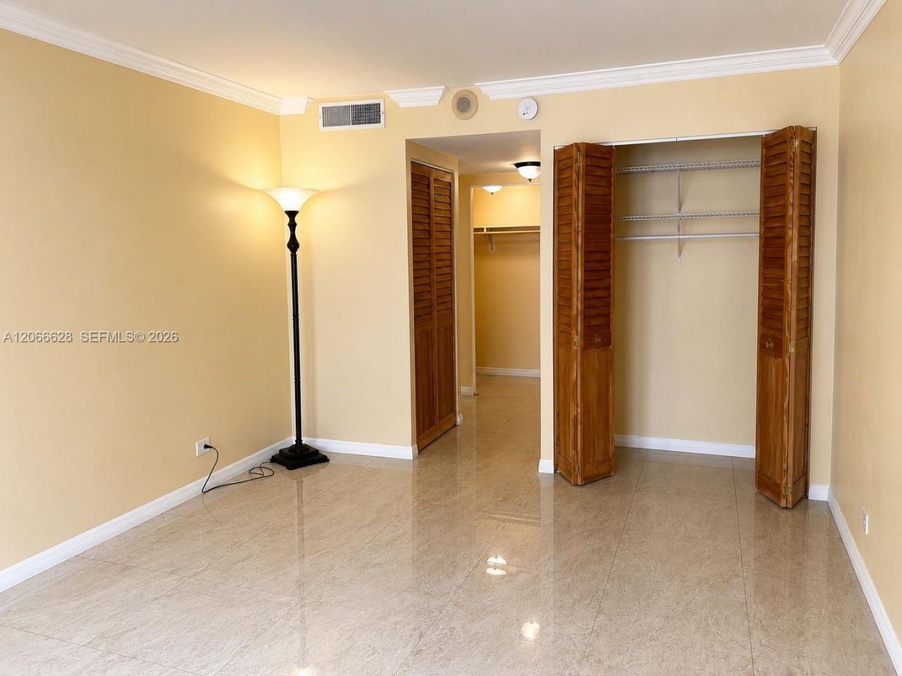 251 174th St , Unit 706, Sunny Isles Beach, FL 33160 Photo