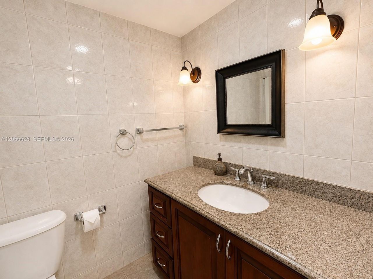 251 174th St , Unit 706, Sunny Isles Beach, FL 33160 Photo