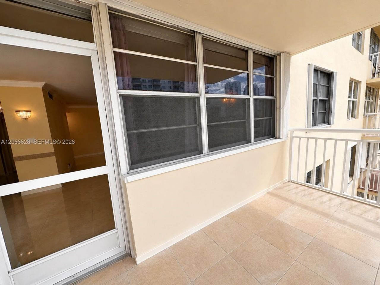 251 174th St , Unit 706, Sunny Isles Beach, FL 33160 Photo