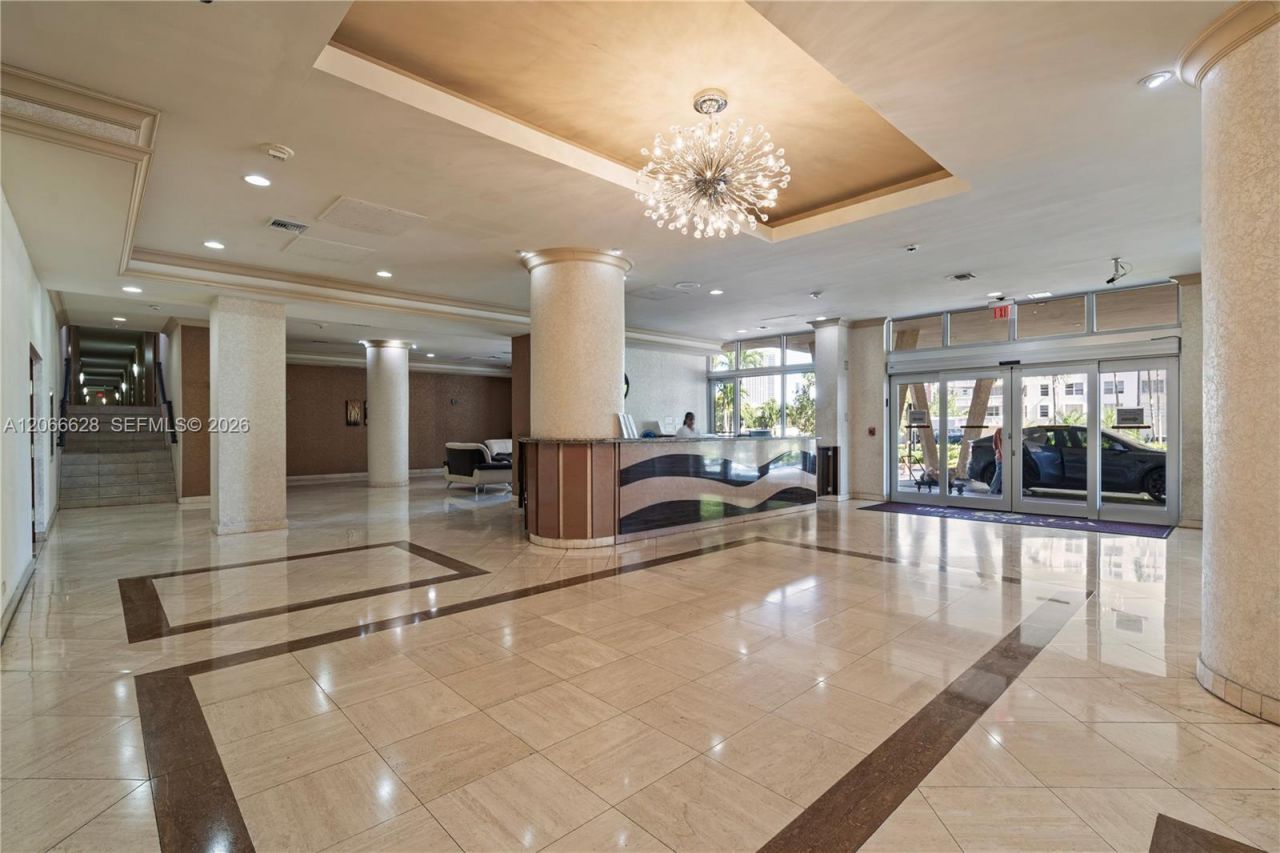 251 174th St , Unit 706, Sunny Isles Beach, FL 33160 Photo