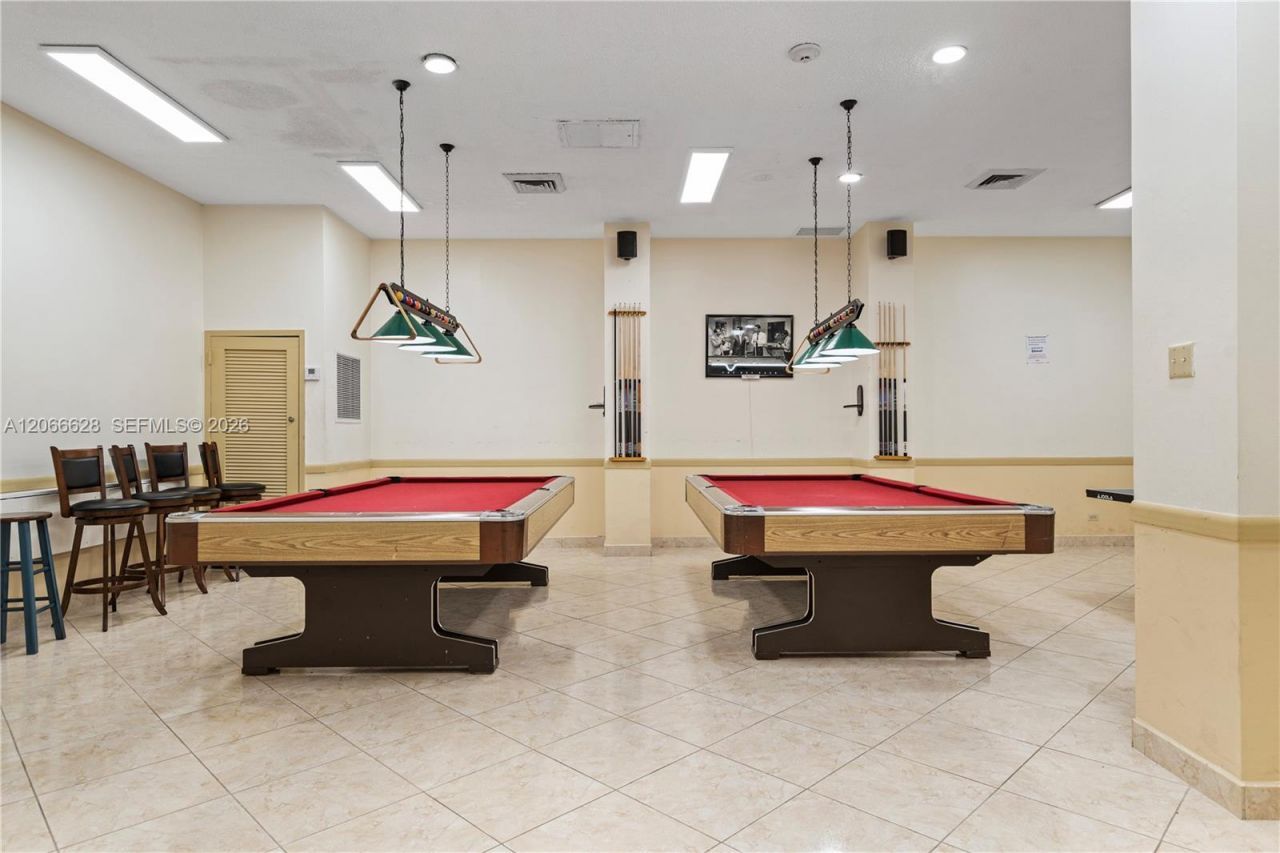 251 174th St , Unit 706, Sunny Isles Beach, FL 33160 Photo