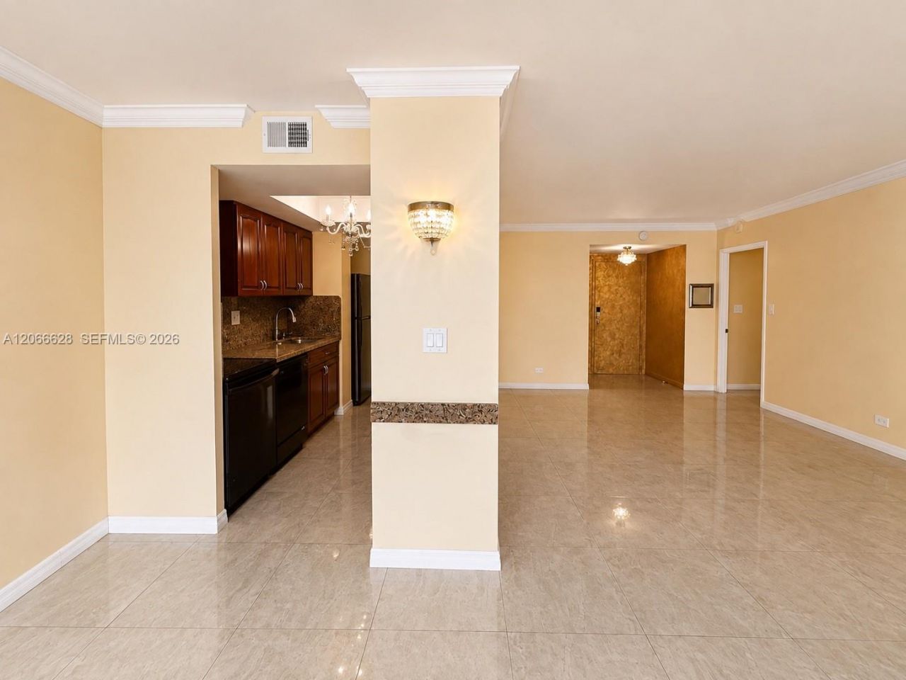251 174th St , Unit 706, Sunny Isles Beach, FL 33160 Photo