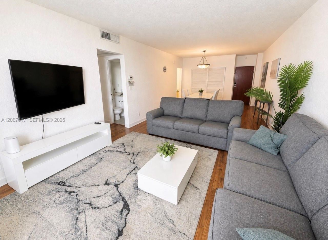 4001 S Ocean Dr , Unit 4L, Hollywood, FL 33019 Photo
