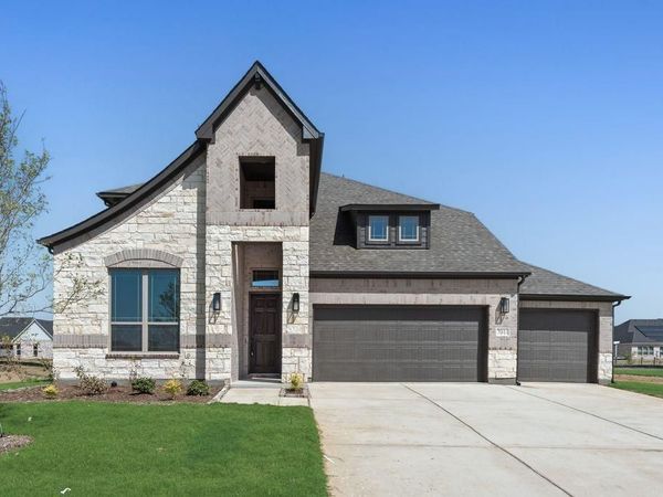 7011 Lilly Lane, Sanger, TX 76266