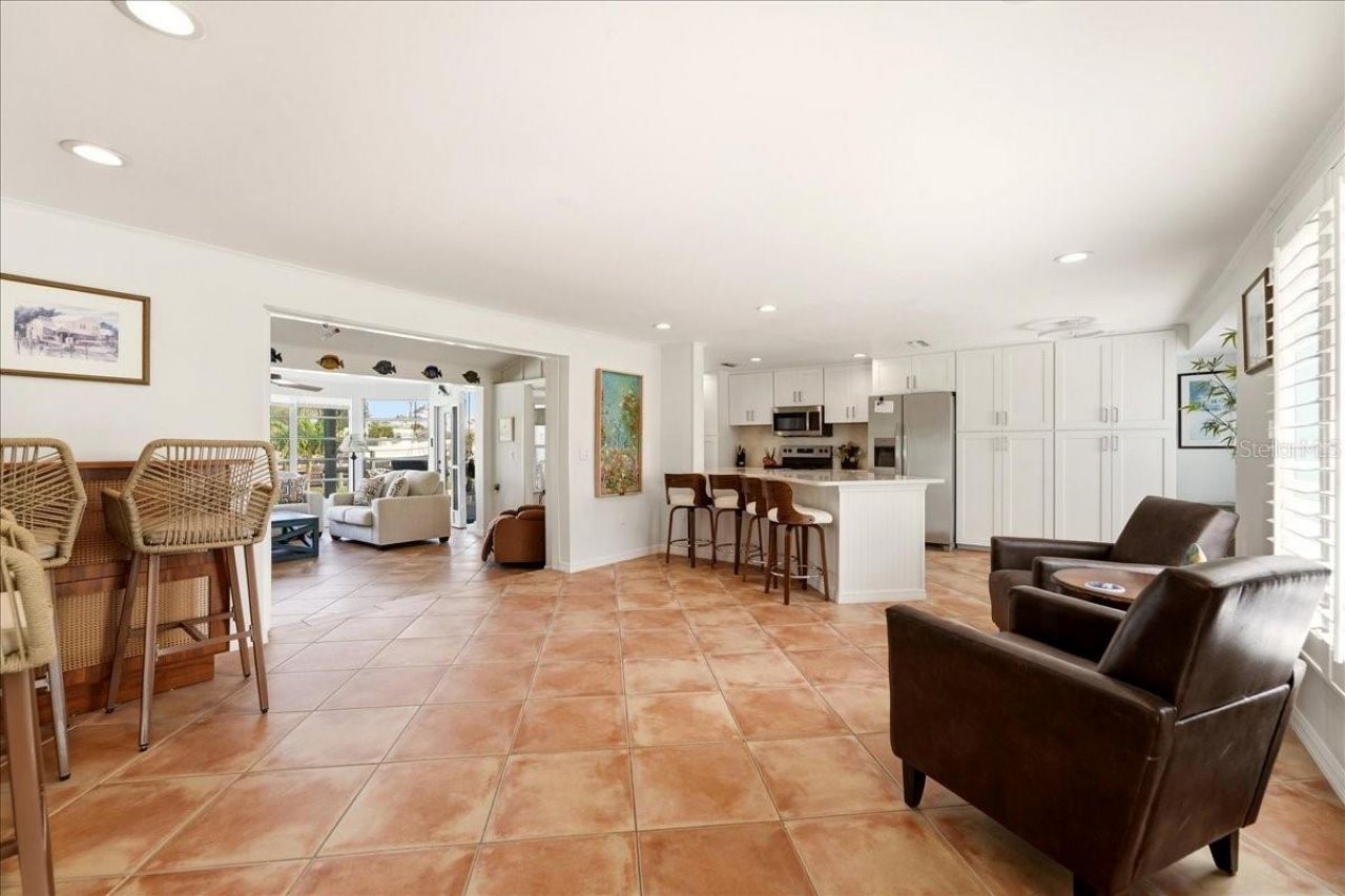 508 83rd Street, Holmes Beach, FL 34217 Photo
