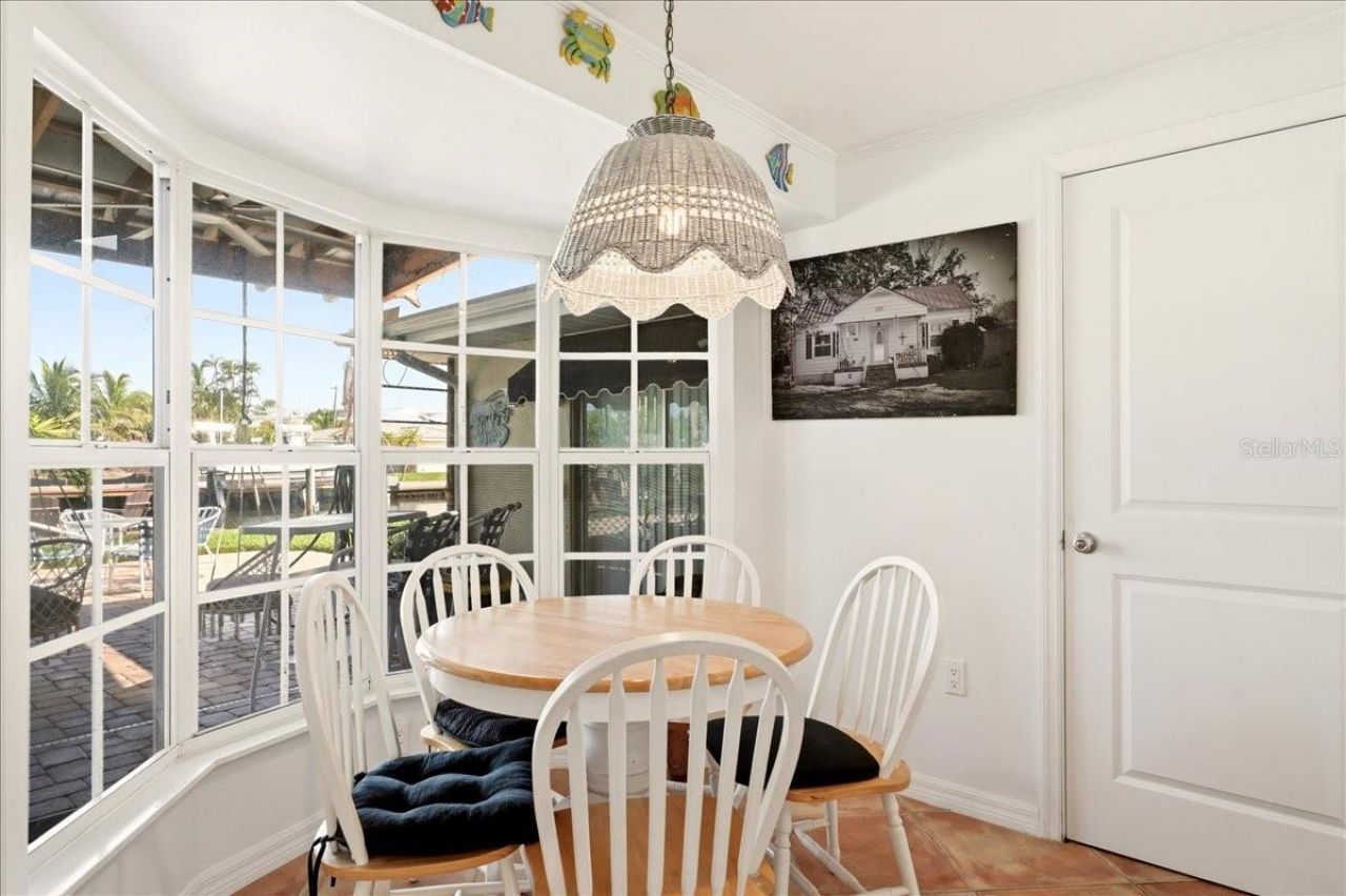 508 83rd Street, Holmes Beach, FL 34217 Photo